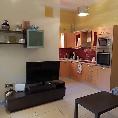 Anna's Apartment *